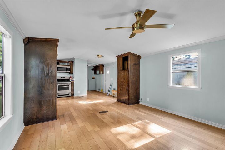 Property Photo: 8598 Waywood TX 77318