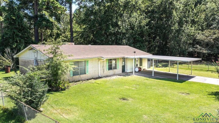 Property Photo:  109 Russ Bracken  TX 75630 