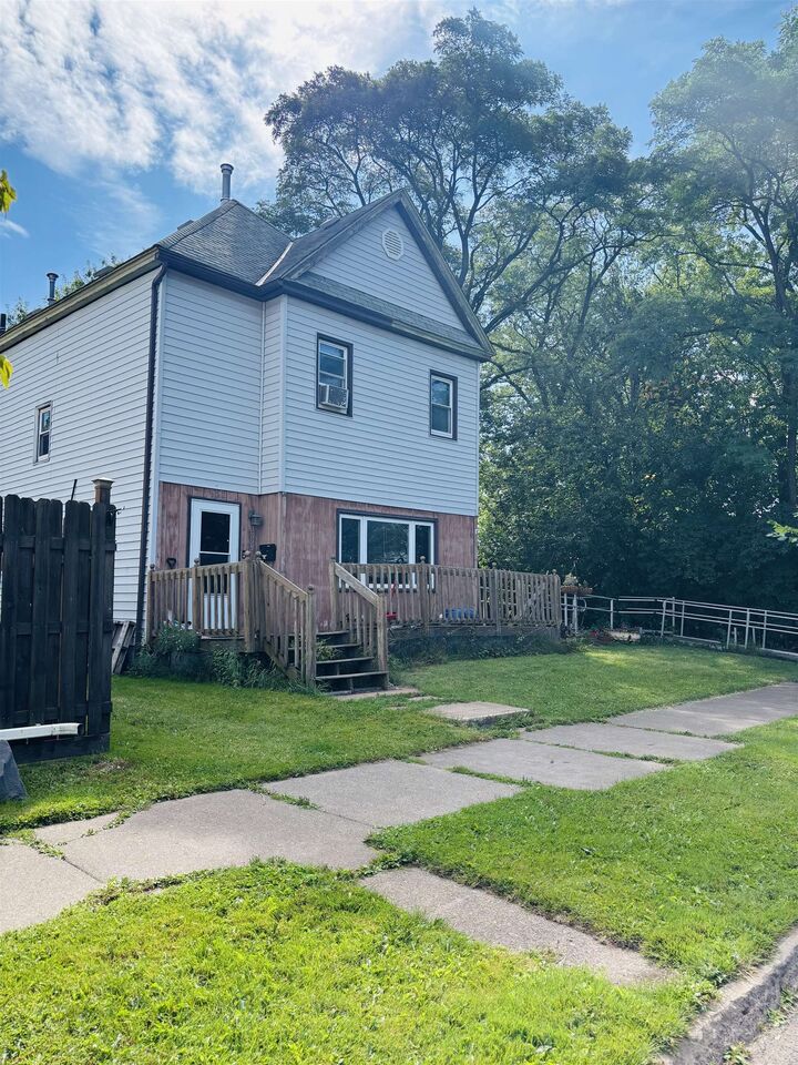 Property Photo: 1922 Iowa Ave WI 54880