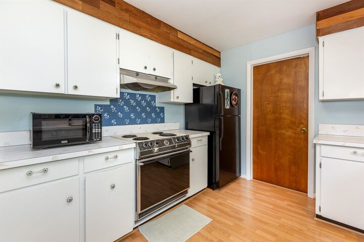 Property Photo:  530 W Irish  MI 48657 