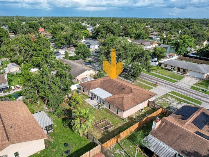 Property Photo: 757 Caliente Drive FL 33511