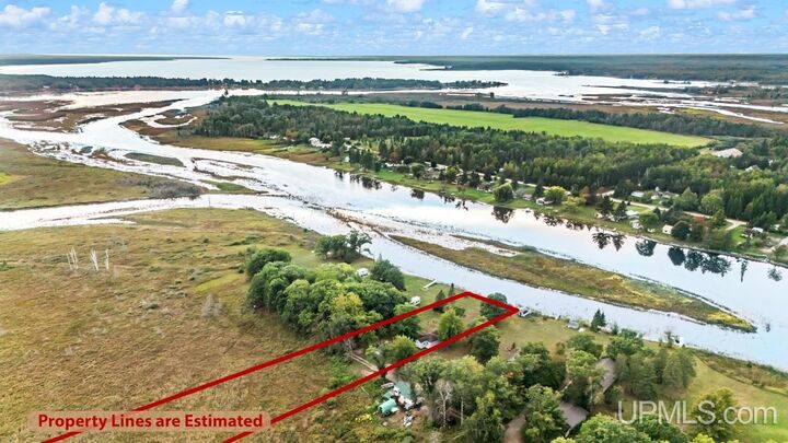 Property Photo:  8391 U.6 Lane  MI 49878 