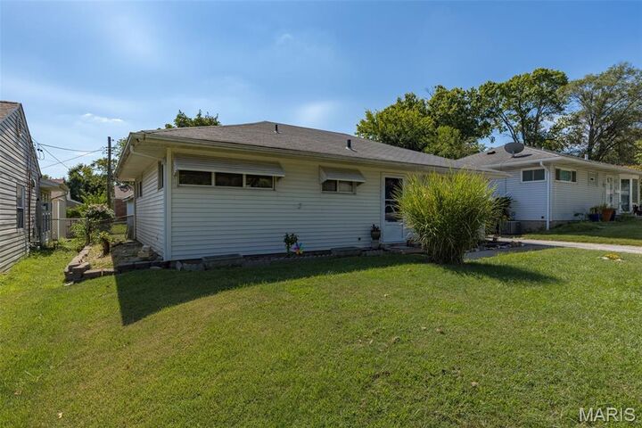 Property Photo:  7808 Wanda Avenue  MO 63123 
