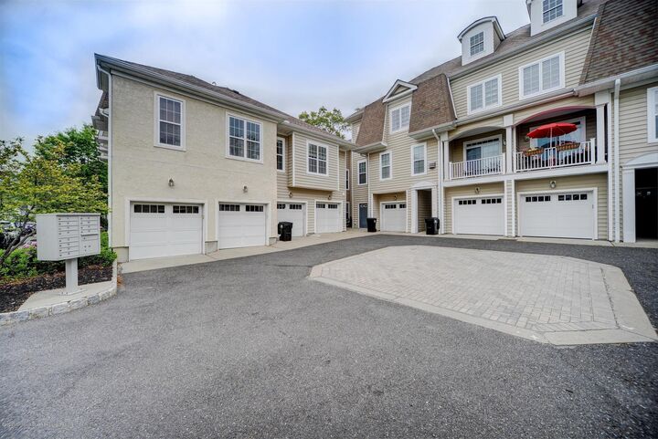 Property Photo:  802 Abby Road  NJ 07748 