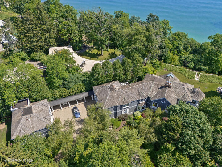 55 Prospect Avenue  Highland Park IL 60035 photo