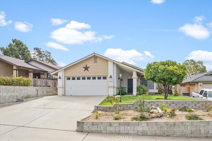Property Photo:  214 E. Bennett Street  CA 93444 