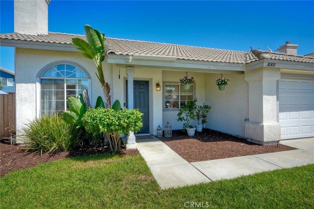 Property Photo: 30300 Savannah Oaks Drive CA 92563
