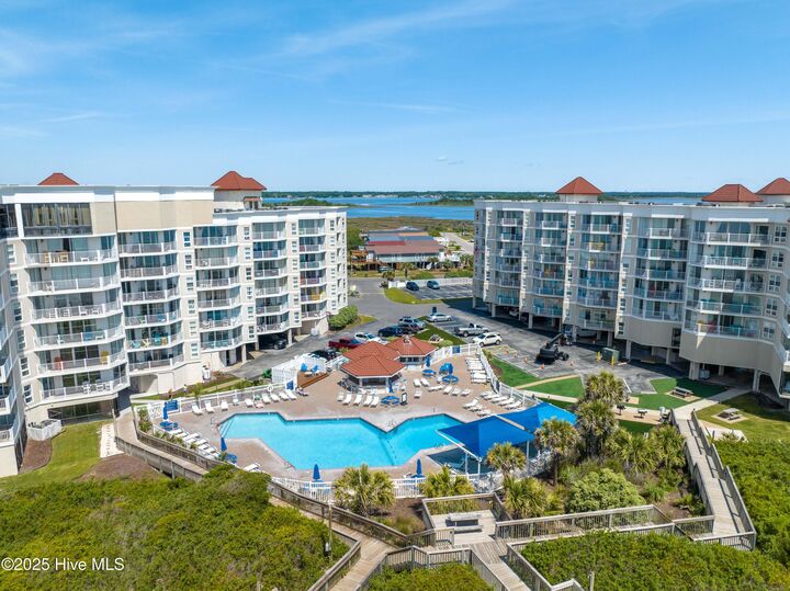Property Photo:  2000 New River Inlet Road 3510  NC 28460 
