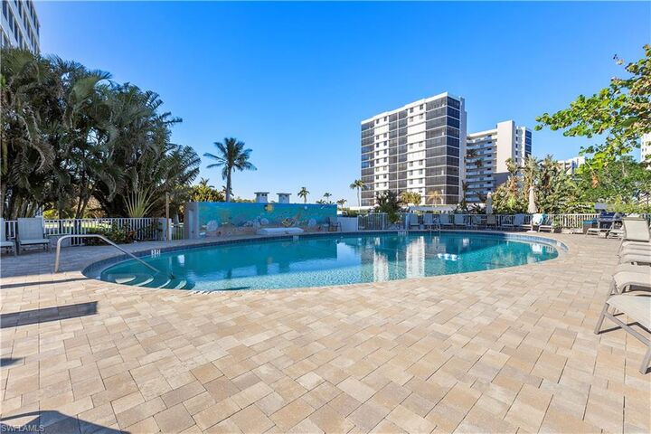 Property Photo:  5 Bluebill Ave 701  FL 34108 