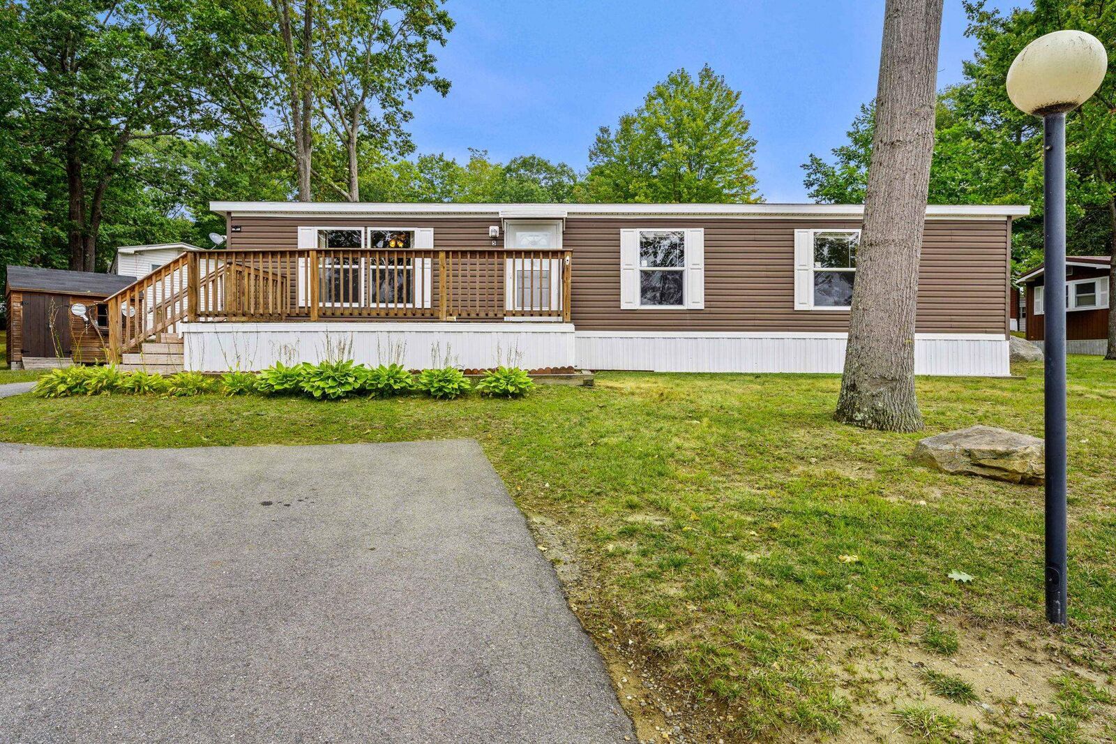 Property Photo: 5 N Fuchsia Drive NH 03867