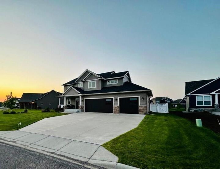 Property Photo:  2011 Sandstone Loop N  MN 56377 