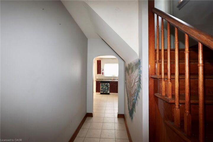 Property Photo:  429 Erb Street W  ON N2T 1A1 