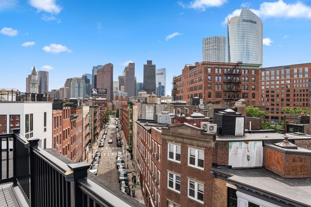 Property Photo:  177 Endicott St 3  MA 02113 