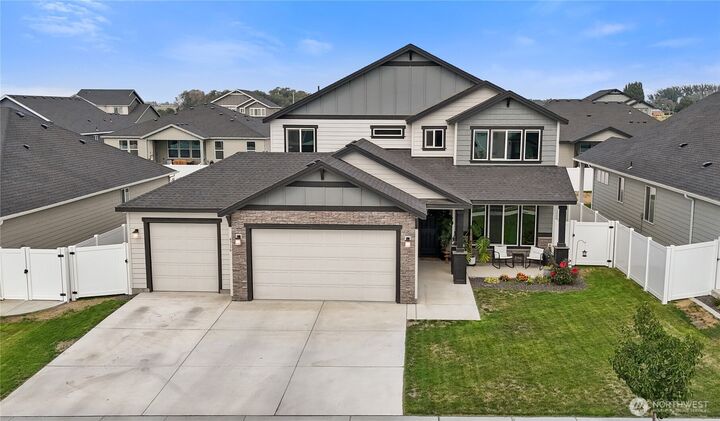 4716 W Junco Street  Moses Lake WA 98837 photo