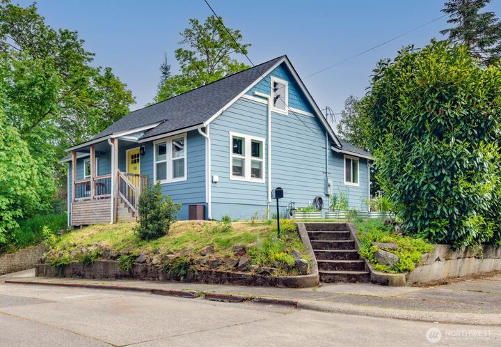 821  15th Street  Bremerton WA 98337 photo