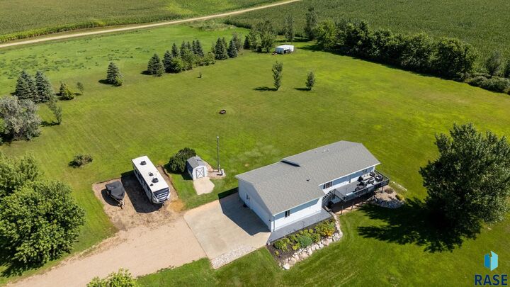 Property Photo:  25756 454th Ave  SD 57048-6205 