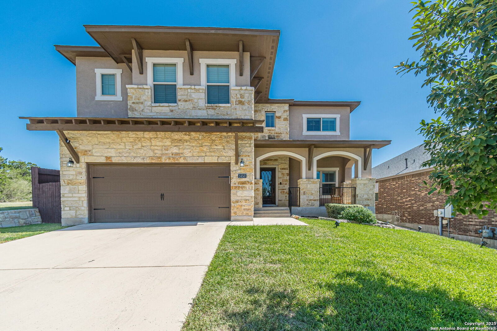 Property Photo: 1450 Rock Dove TX 78260