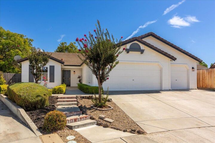 Property Photo:  2181 Osborne Circle  CA 95023 
