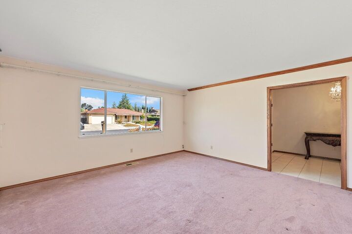 Property Photo:  6137 Oak Forest Way  CA 95120 