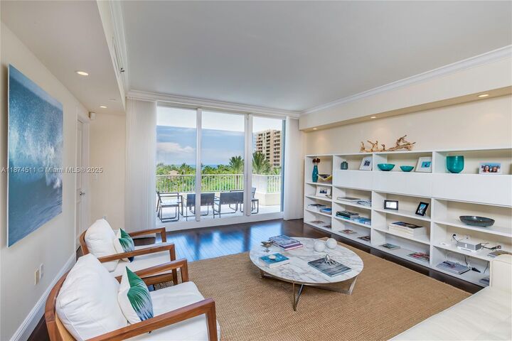 785 Crandon Blvd 603  Key Biscayne FL 33149 photo