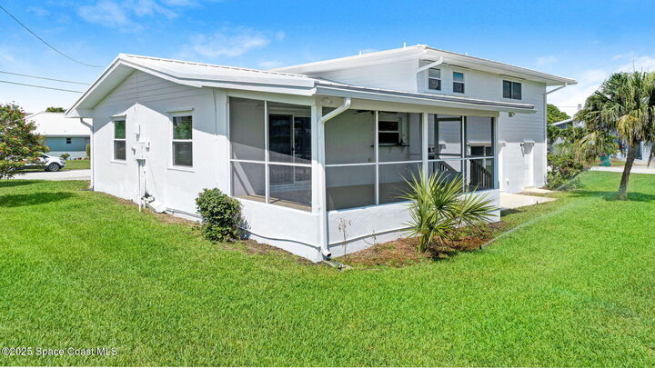 Property Photo:  100 Cat Cay Lane  FL 32937 