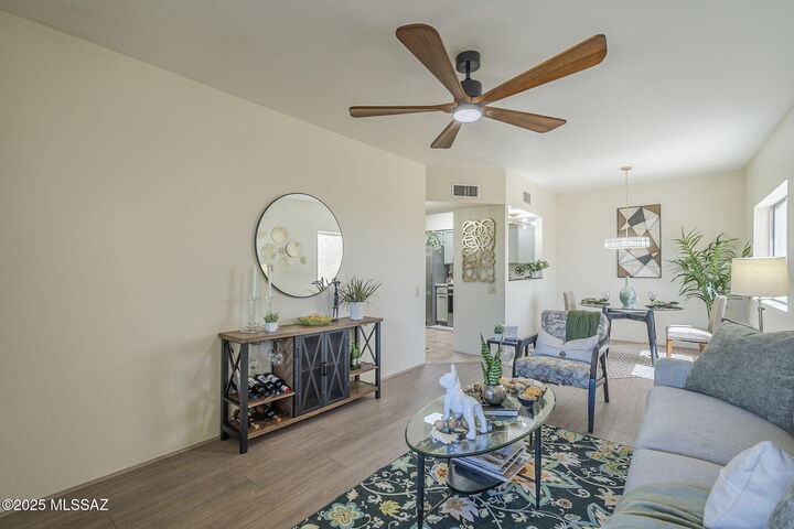 Property Photo: 1382 W Camino Tolteca AZ 85622