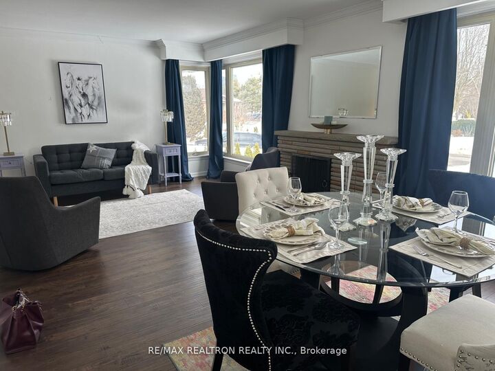 Property Photo:  66 Claywood Road  ON M2N 2R2 