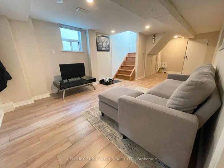 Property Photo: 7 Ashmore Avenue Lower ON M8Z 4C5