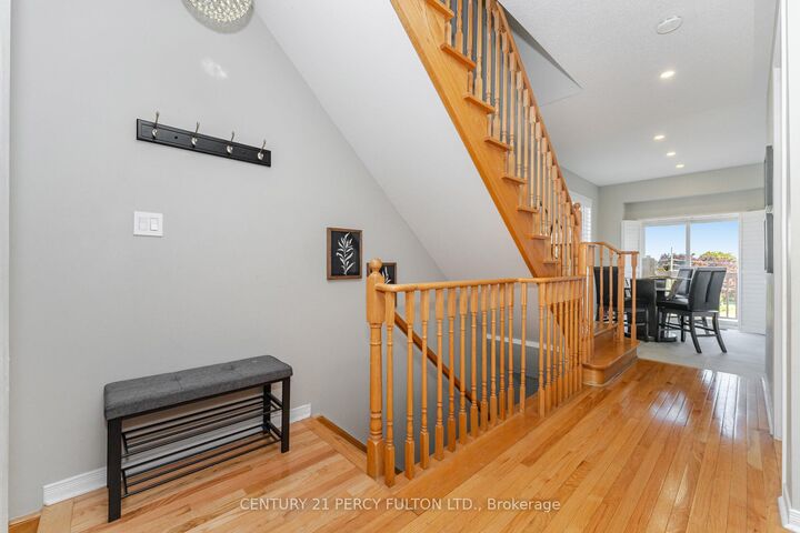 Property Photo:  530 Kingston Road 28  ON L1V 0C3 