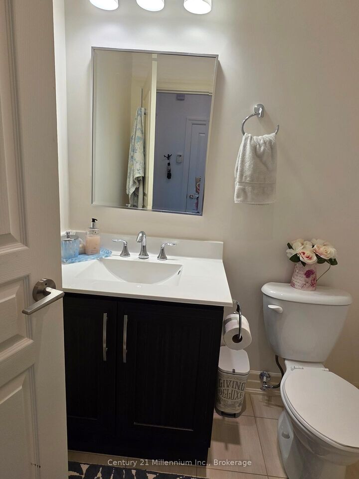 Property Photo:  1 Shipyard Lane 203  ON L9Y 0W2 
