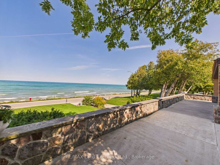 Property Photo:  147 Goderich Street  ON N2Z 2K9 