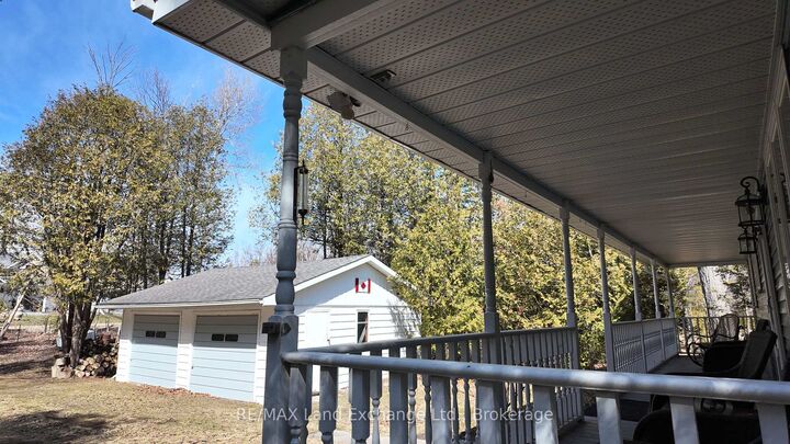 Property Photo:  304 Maple Street  ON N2Z 2X3 
