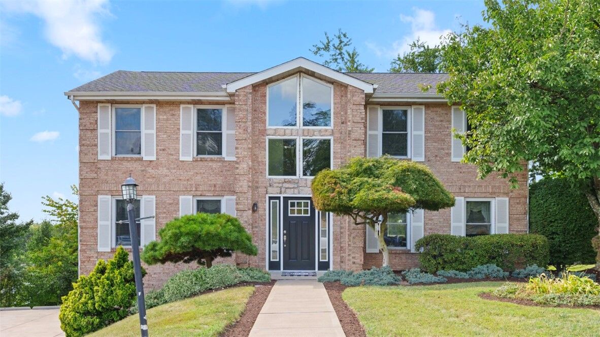 Property Photo:  5045 Julia Ln  PA 15136