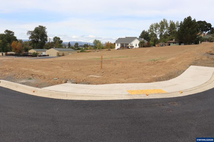 Property Photo:  Lot 8 Block 7 W Washington St  OR 97111 
