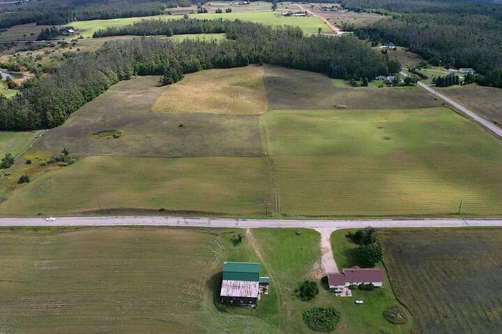 Property Photo: 2108 Goslow Road MI 49735