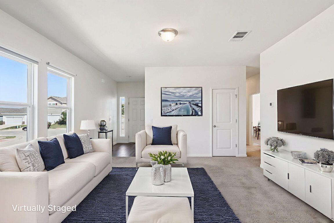 Property Photo:  19420 Cloudy Bay Drive  TX 78660 