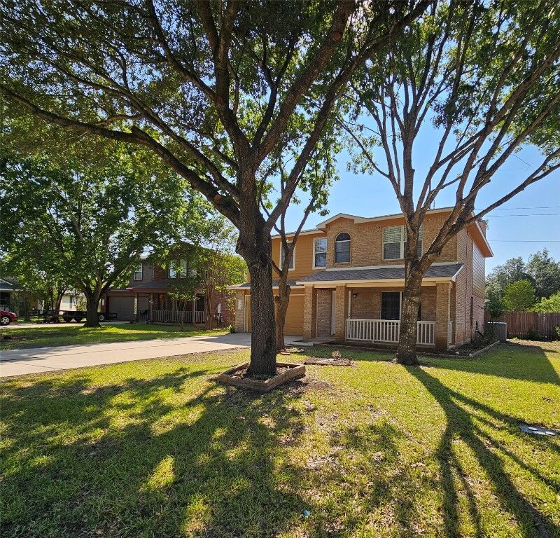 Property Photo:  109 Sydneys Way  TX 78610 