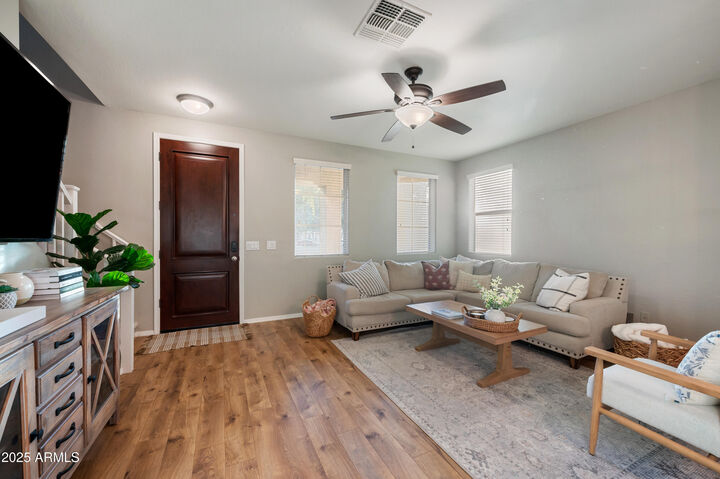 Property Photo:  4334 E Oakland Street  AZ 85295 