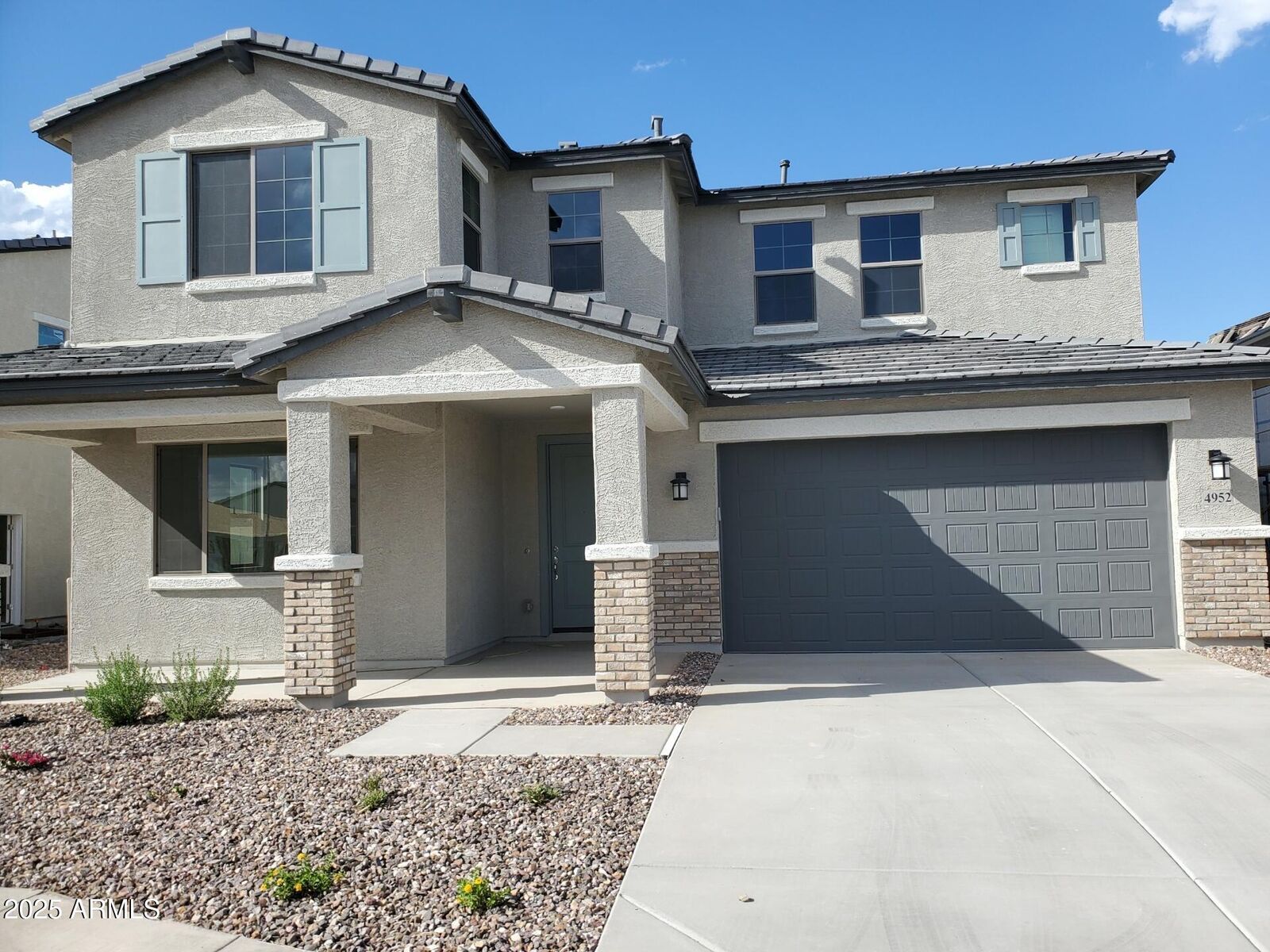 Property Photo: 4952 W Capistrano Avenue AZ 85339