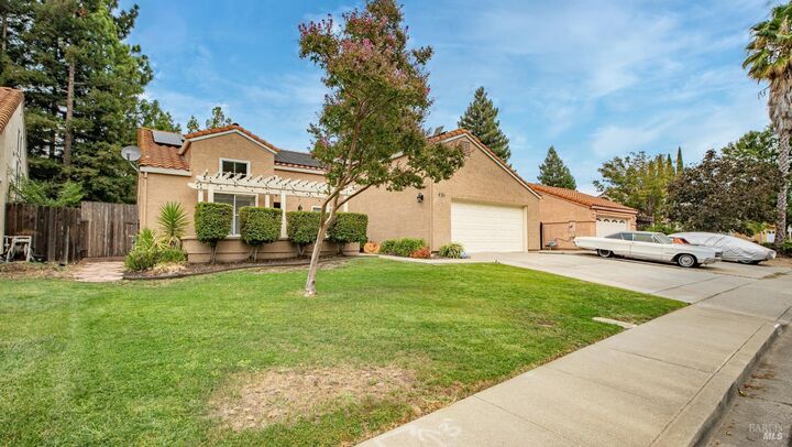 Property Photo: 431 Stanford Street CA 95687