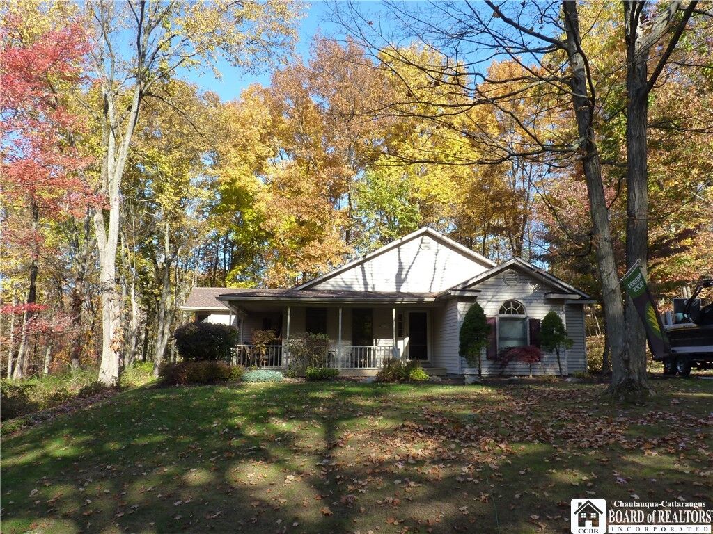 Property Photo:  5480 Scandia Drive  NY 14712 