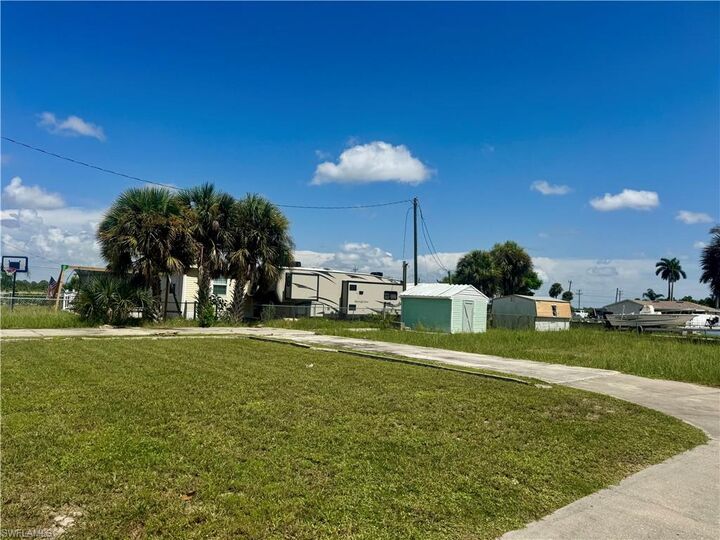 Property Photo:  4765 Curlew Dr  FL 33956 