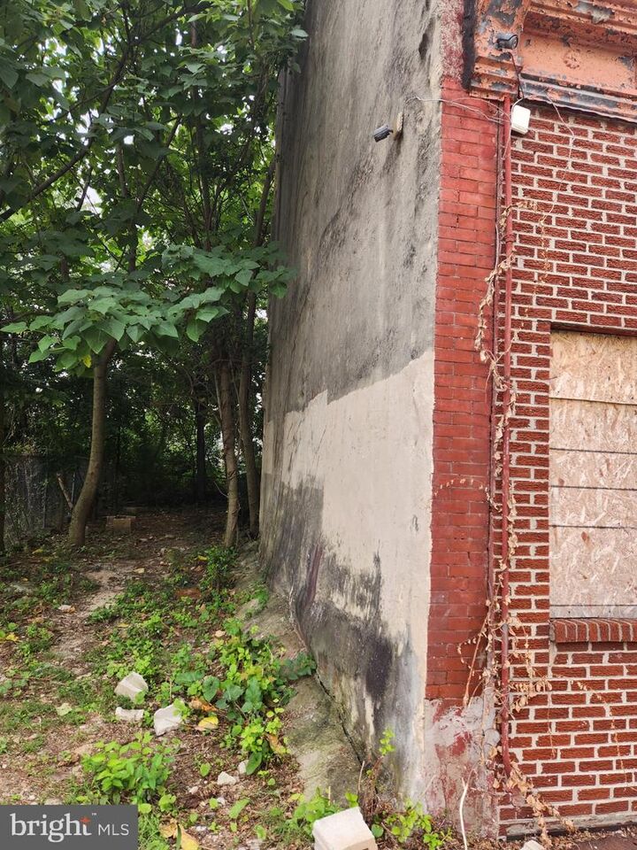 Property Photo: 1823 N 31st Street PA 19121