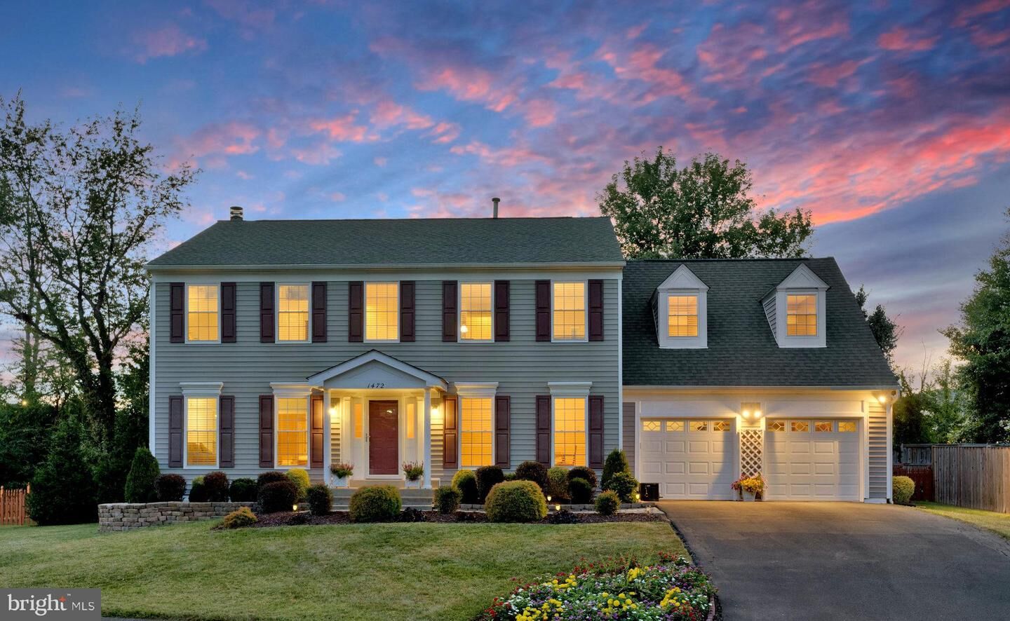 Property Photo: 1472 Kingsvale Circle VA 20170