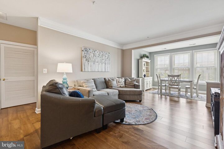 Property Photo:  44485 Chamberlain Terrace 200  VA 20147 