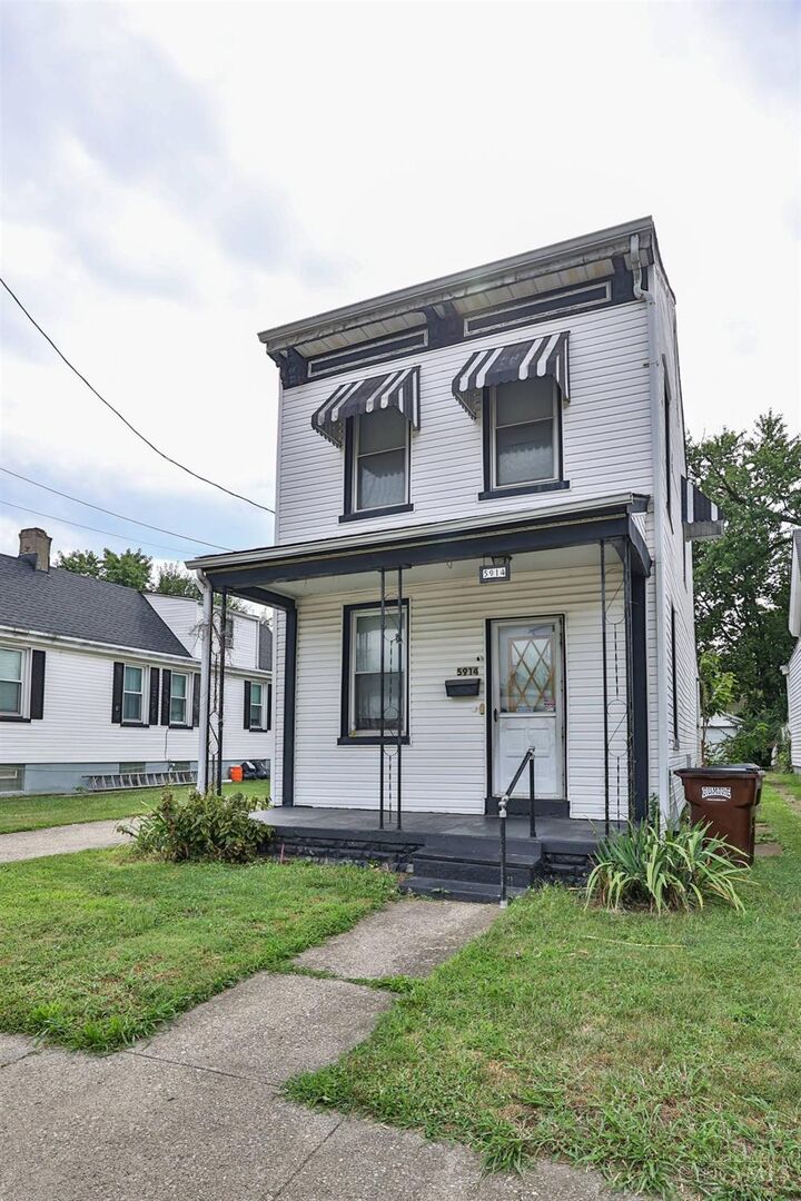 Property Photo: 5914 Elmwood Avenue OH 45216