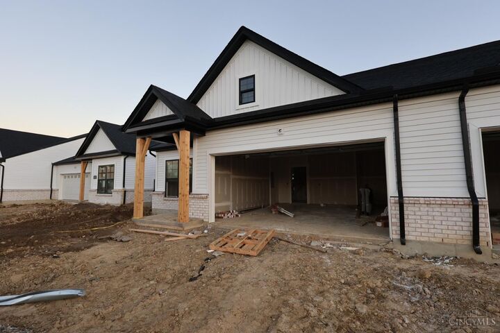 Property Photo:  3980 Olinger Lane  OH 45011 