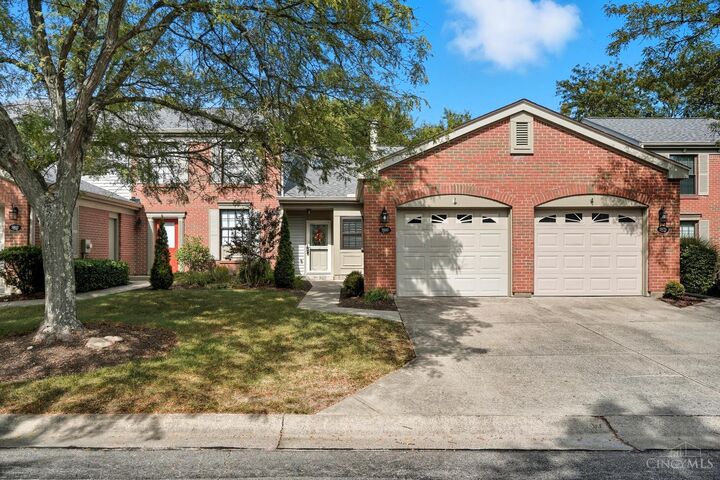 Property Photo: 2880 Chaise Lane OH 45039