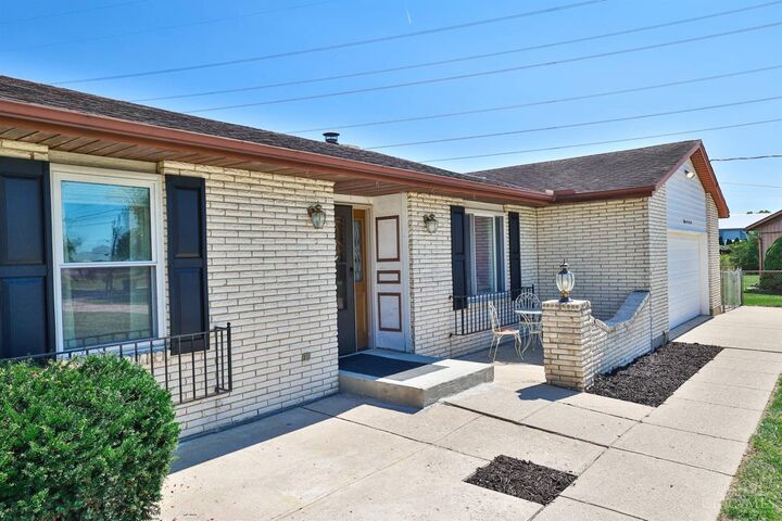 Property Photo:  8642 Bluebird Court  OH 45069 