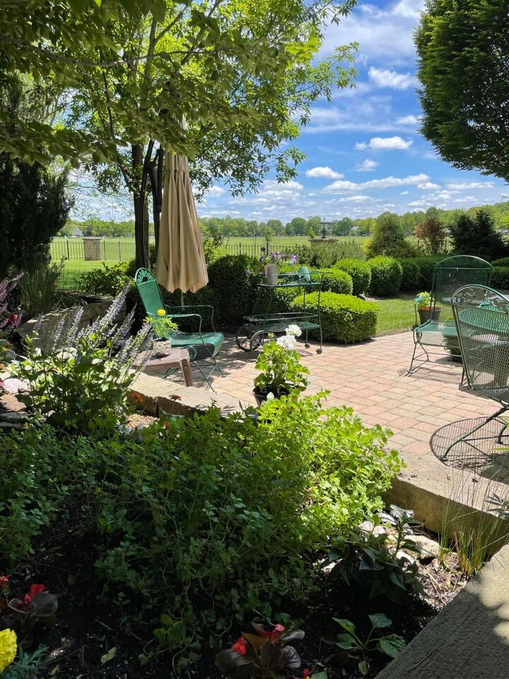 Property Photo:  220 Carreg Cain Drive  OH 43023 